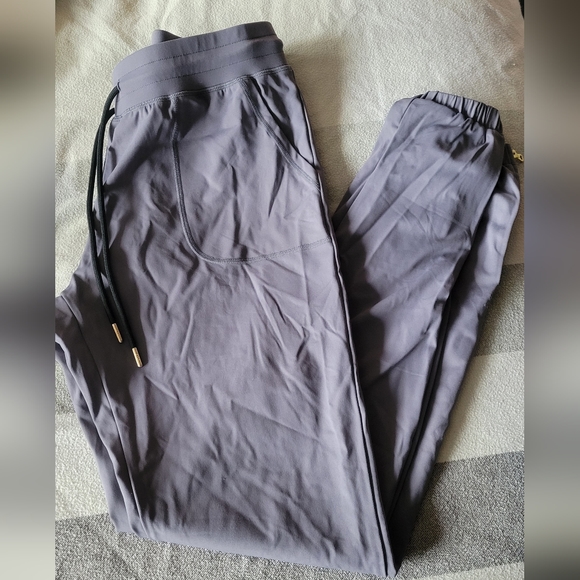 Zyia unwind joggers - Picture 2 of 2